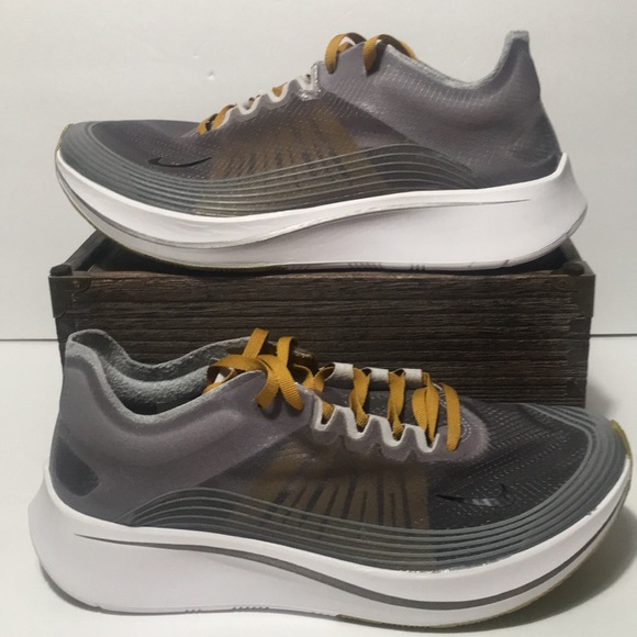 nike zoom fly sp women's running shoe